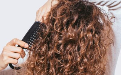 Understanding Hair Breakage: Causes, Risk Factors, and Prevention Tips